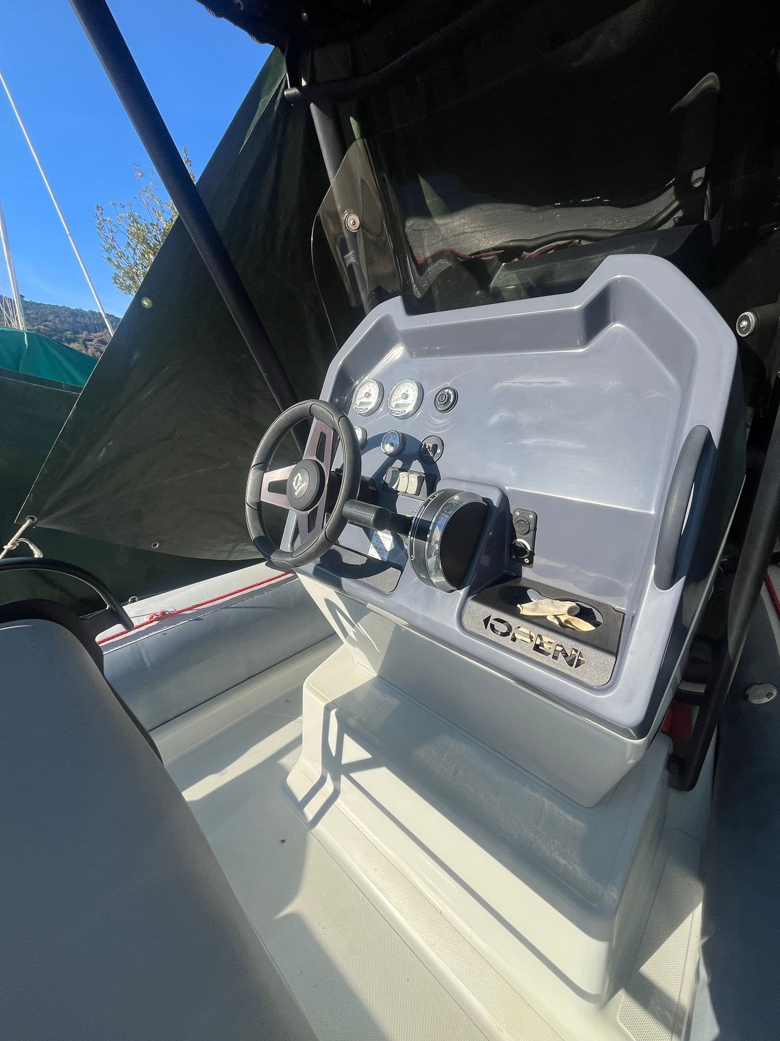 Zodiac Pro Open 550 RAID d'occasion - image hero 7