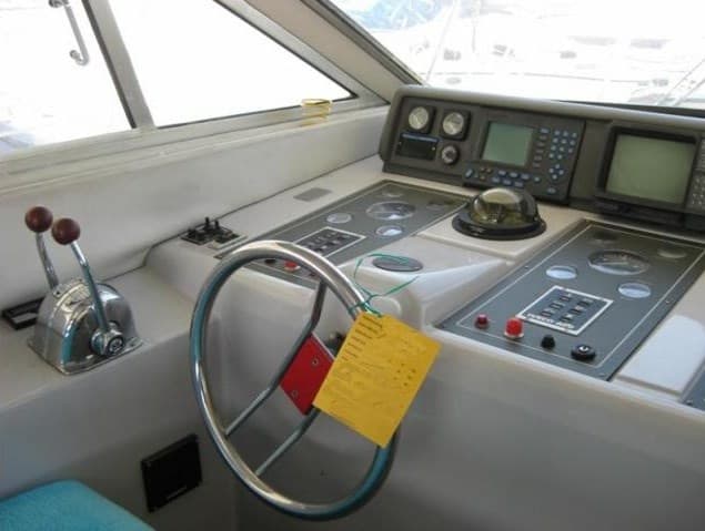 Azimut AZ 32 usato - foto hero 6