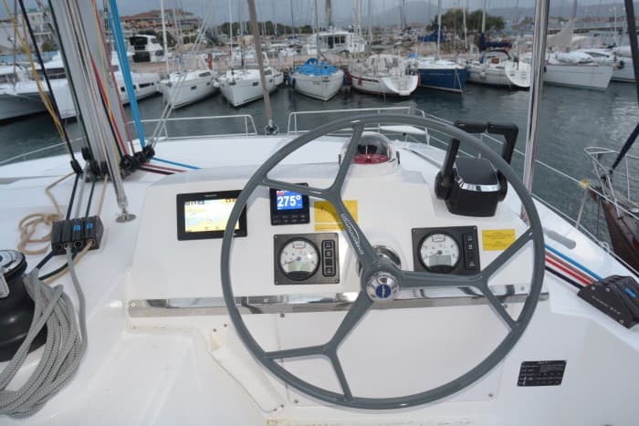 Catana Bali 4.1 usato - foto hero 10