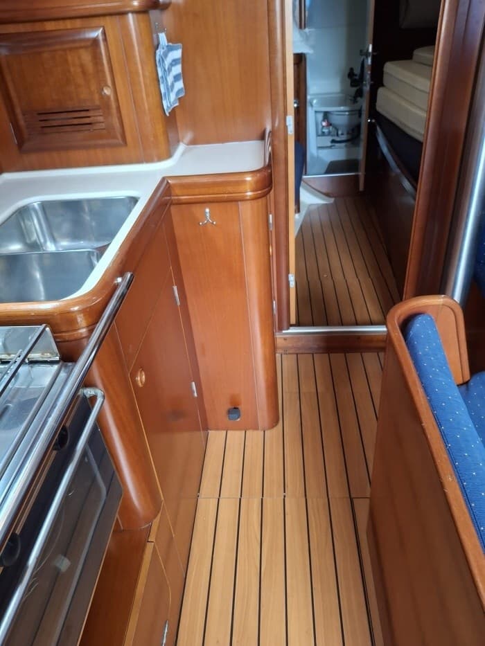 Beneteau Oceanis 411 usato - foto hero 13