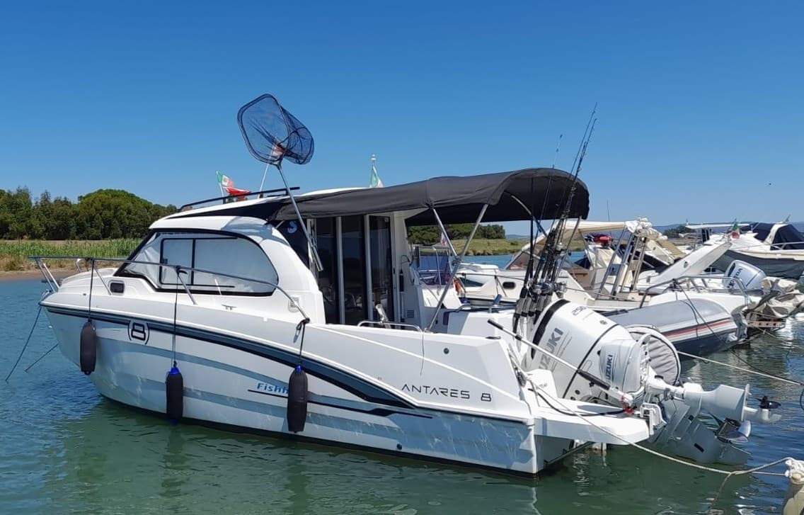 Beneteau Antares 8 d'occasion - détail 1