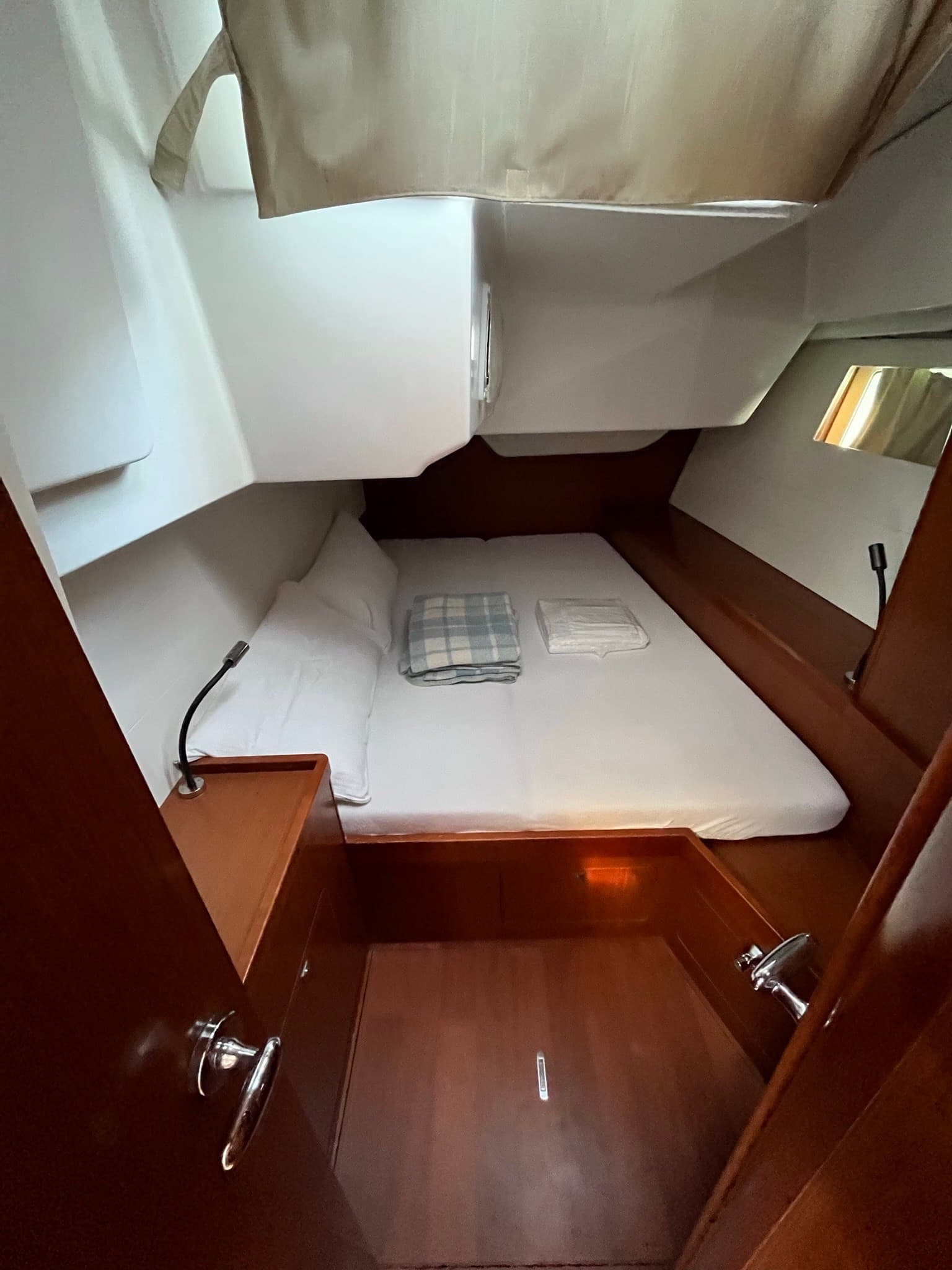 Beneteau OCEANIS 48 usato - foto hero 17
