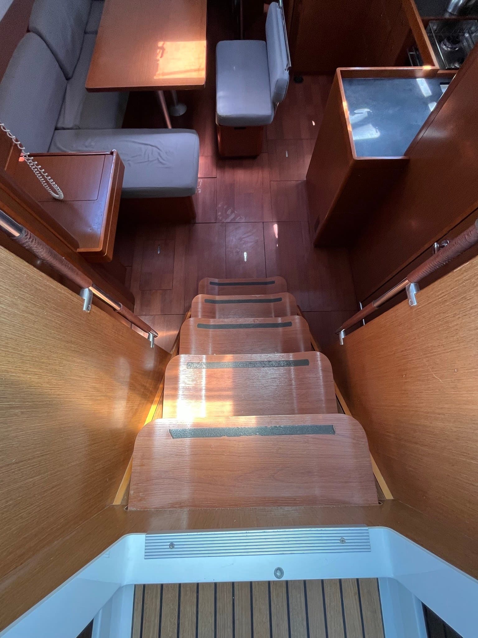 Beneteau OCEANIS 48 usato - foto hero 10