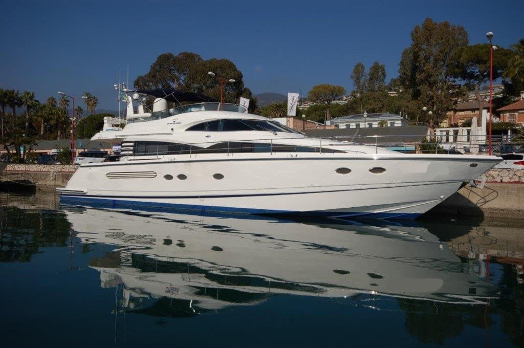 Fairline Squadron 62 - Main View Fairline Squadron 62 - Main View