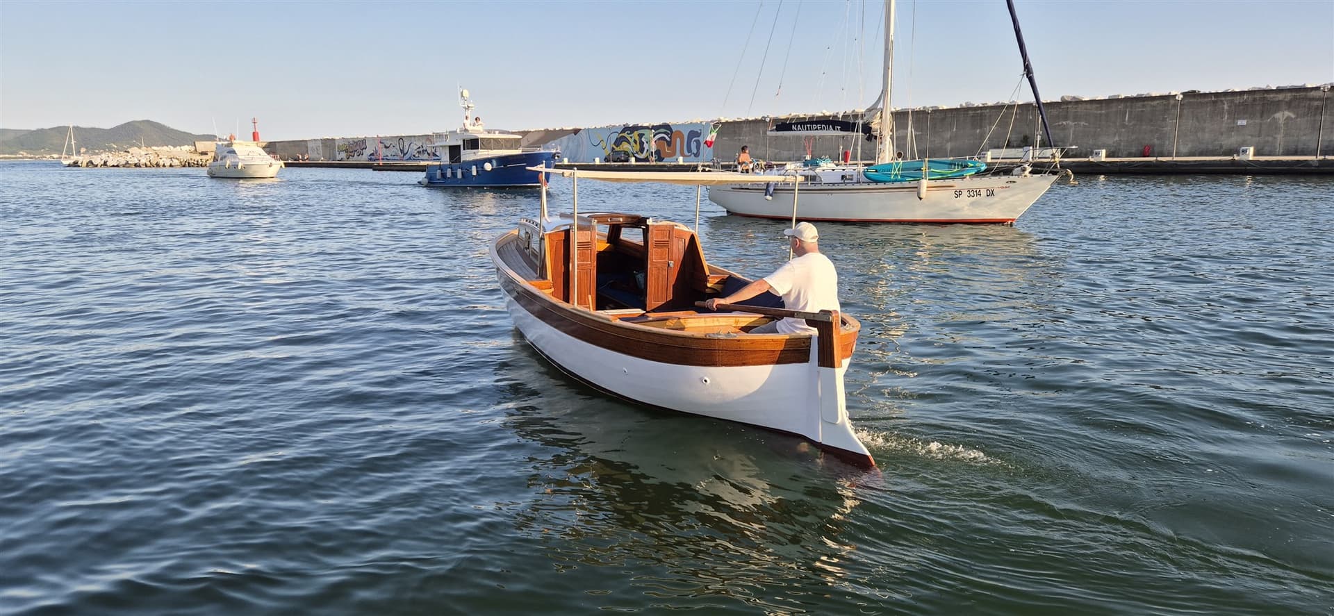 Viacava Gozzo Portofinense - Interior View Viacava Gozzo Portofinense - Interior View