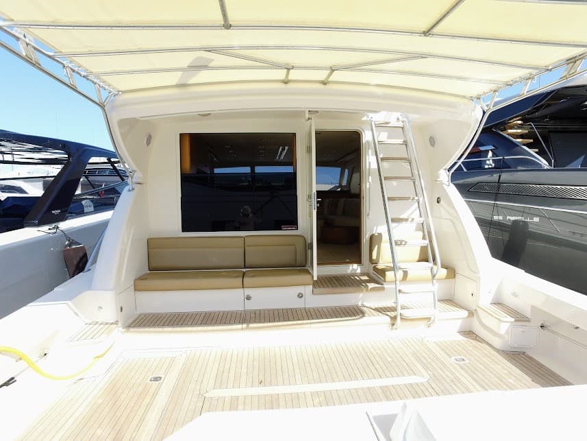Bertram Yacht 540 Convertible usato - foto hero 15
