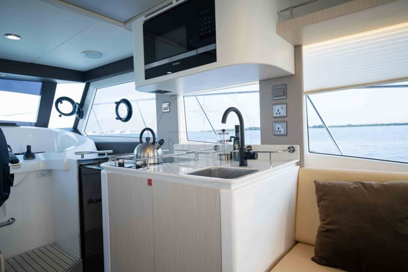 Gulf Craft Silvercat 46 Lux used - hero image 12