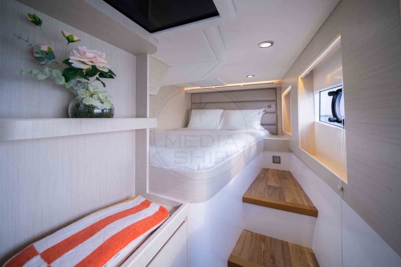 Gulf Craft Silvercat 46 Lux used - hero image 13