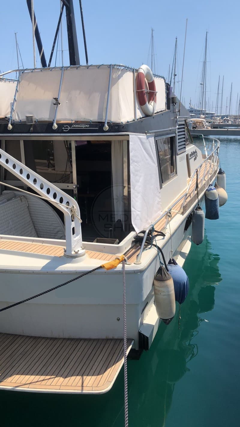 Posillipo-Rizzardi Martinica 42 - Detail View 1 Posillipo-Rizzardi Martinica 42 - Detail View 1