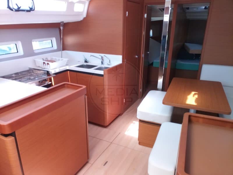 Jeanneau SUN ODYSSEY 440 usato - foto hero 6