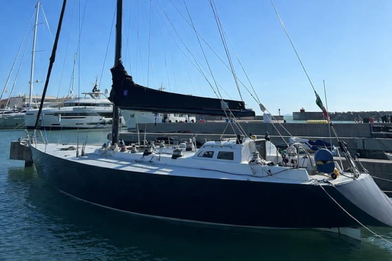 Palmer Johnson German Frers 18 - Main View Palmer Johnson German Frers 18 - Main View