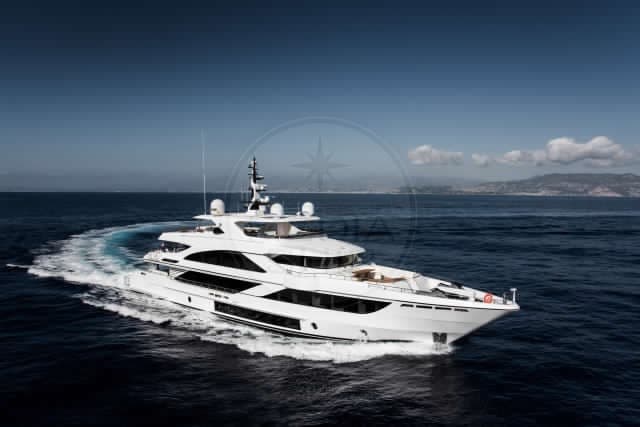 Gulf Craft Majesty 140 - Detail View 1 Gulf Craft Majesty 140 - Detail View 1