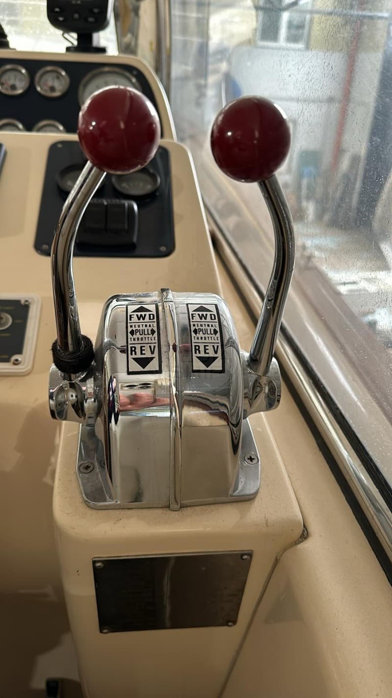 Nautica Esposito Futura Cabin 38 used - hero image 14