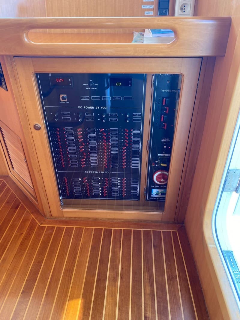 Selene Yachts Selene 47 used - hero image 23