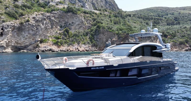 Galeon Yacht Galeon 700 Skydeck - Deck View Galeon Yacht Galeon 700 Skydeck - Deck View