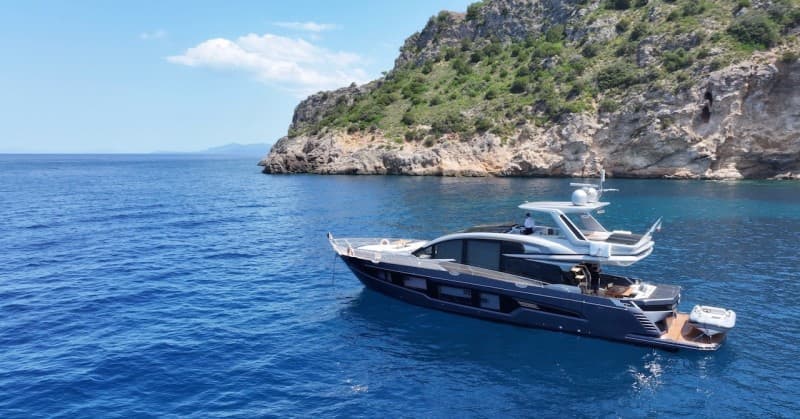 Galeon Yacht Galeon 700 Skydeck usato - foto hero 19