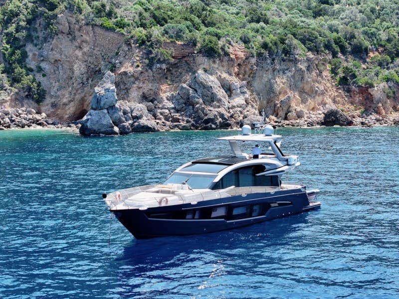 Galeon Yacht Galeon 700 Skydeck usato - foto hero 18