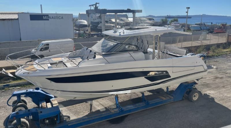 Jeanneau Cap Camarat 12.5 Wa - Main View Jeanneau Cap Camarat 12.5 Wa - Main View