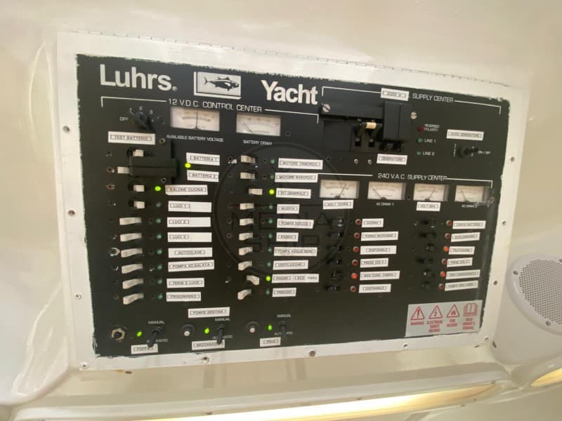 Luhrs LUHRS 380 usato - foto hero 23