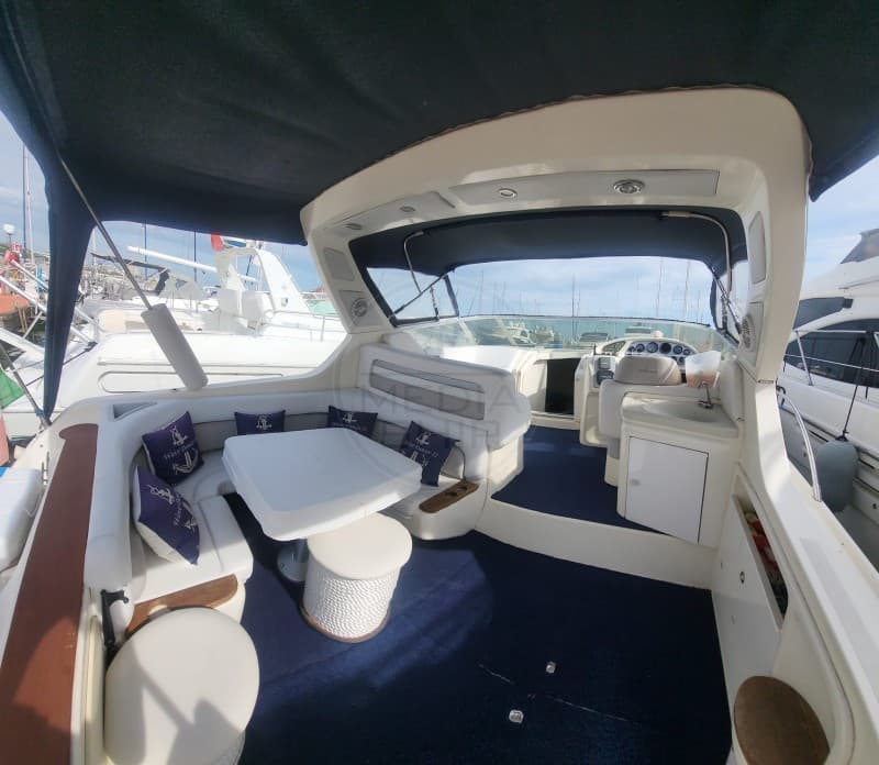 Cranchi 36 Smeraldo - Interior View Cranchi 36 Smeraldo - Interior View