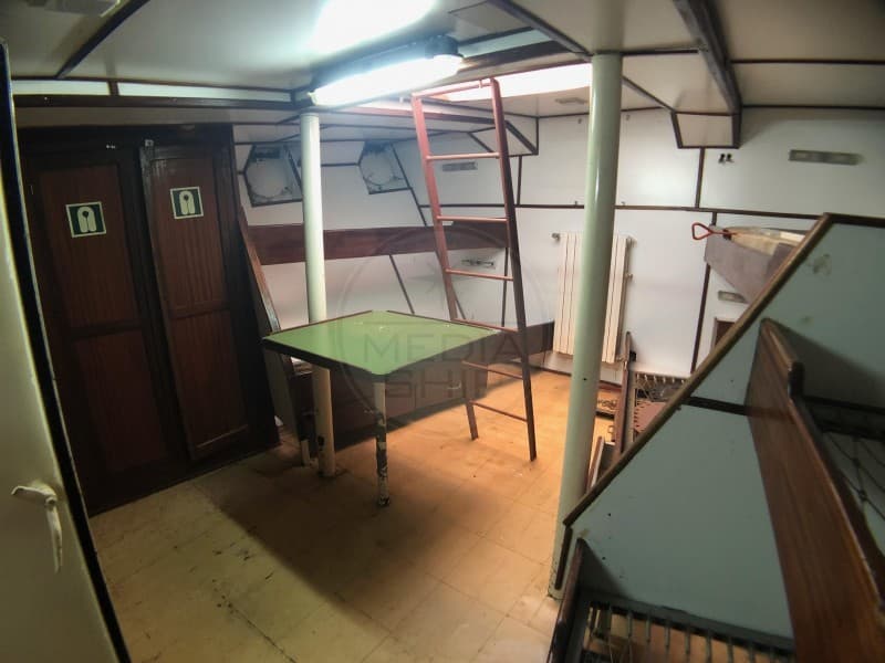 Cantiere Navale Pellegrino Rimorchiatore 22 Mt used - hero image 17