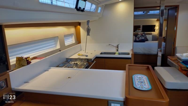 Jeanneau SUN ODYSSEY 440 usato - foto hero 15