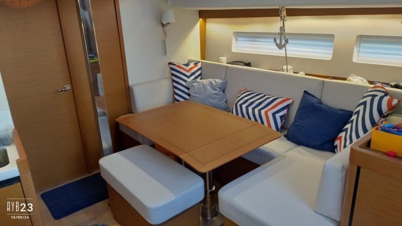 Jeanneau SUN ODYSSEY 440 usato - foto hero 16