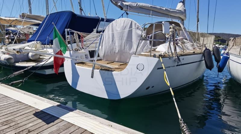 Comar Comet 45 S - Deck View Comar Comet 45 S - Deck View