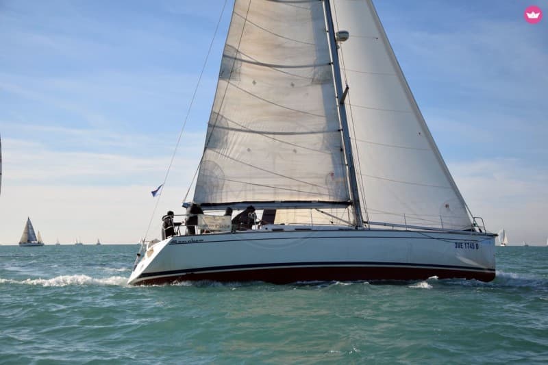 Salona 45 - Detail View 1 Salona 45 - Detail View 1