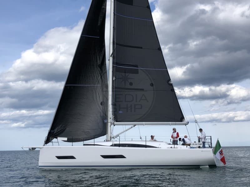 Eleva Yachts The Fortytwo usato - foto hero 9