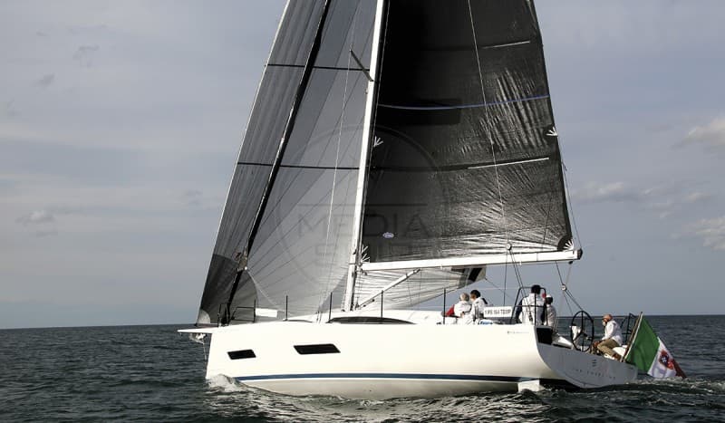 Eleva Yachts The Fortytwo usato - foto hero 6