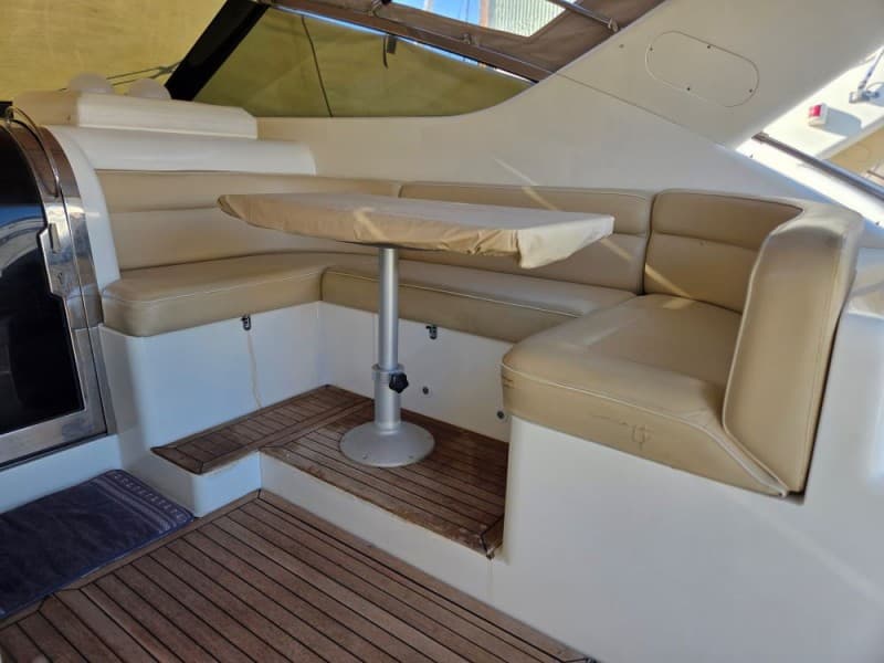 Uniesse Marine UNIESSE 42 usato - foto hero 11