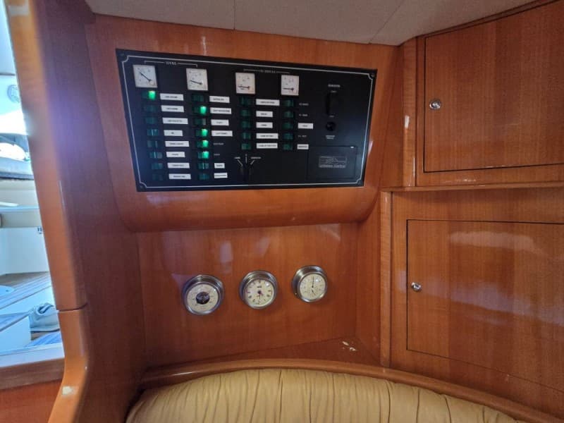 Uniesse Marine UNIESSE 42 usato - foto hero 18