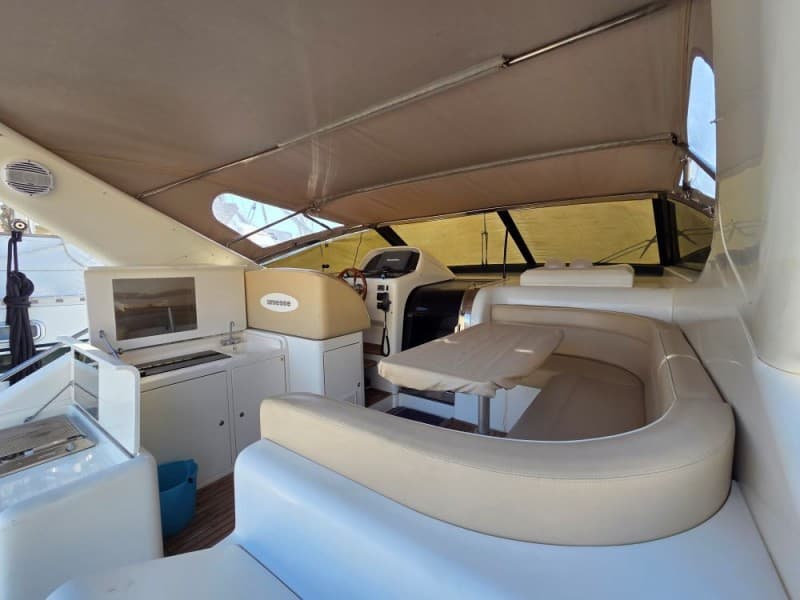 Uniesse Marine UNIESSE 42 usato - foto hero 9