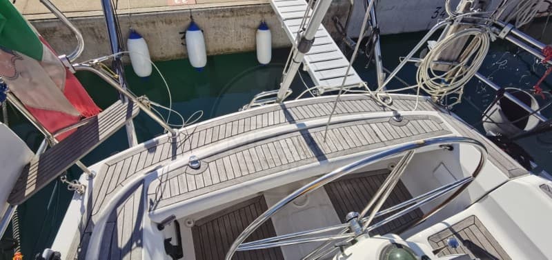 Etap 39s - Interior View Etap 39s - Interior View