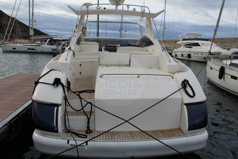 Astondoa 40 - Deck View Astondoa 40 - Deck View