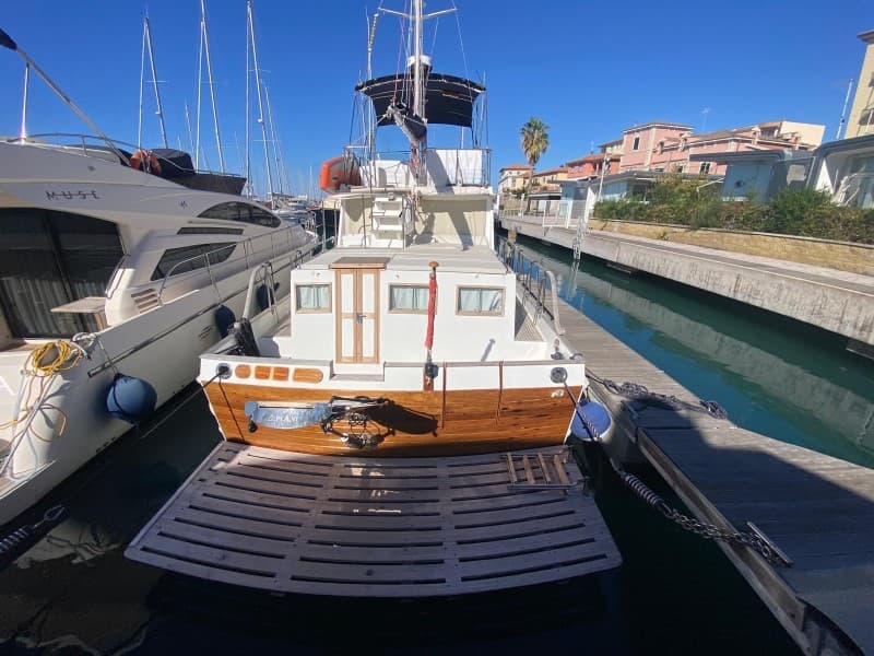 Grand Banks 46 - Deck View Grand Banks 46 - Deck View