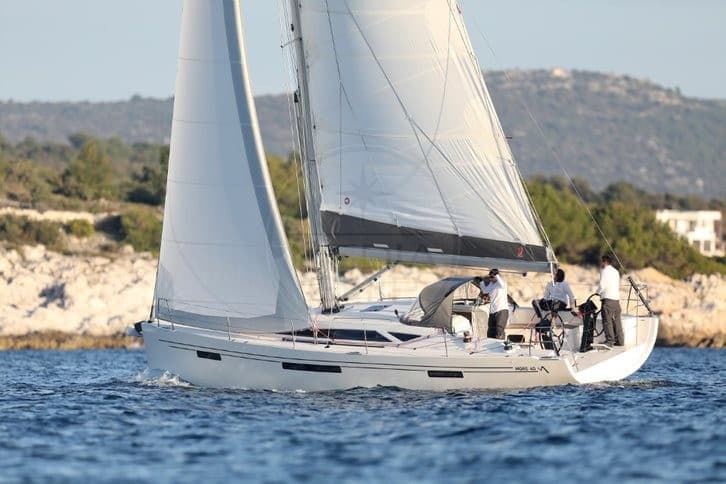 More Yachts More 40 - Main View More Yachts More 40 - Main View