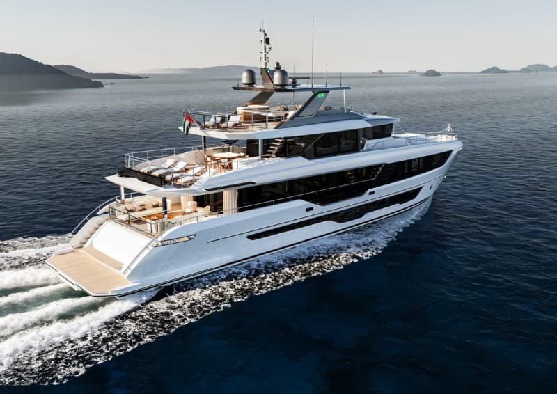 Gulf Craft Majesty 112 gebraucht - Detail 2