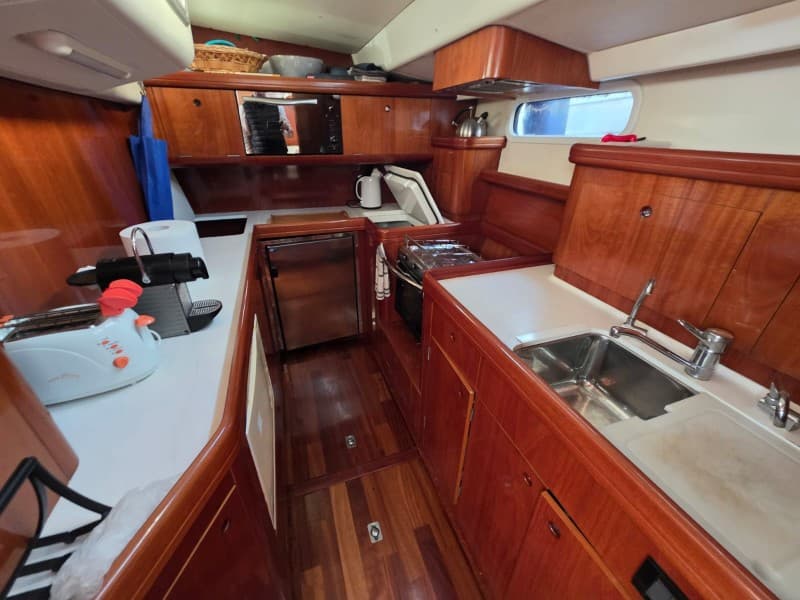 Beneteau BENETEAU 57 used - hero image 23