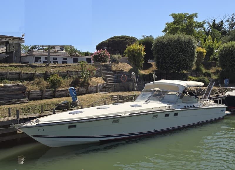 Cary Marine Cary 49 Sl - Detail View 1 Cary Marine Cary 49 Sl - Detail View 1