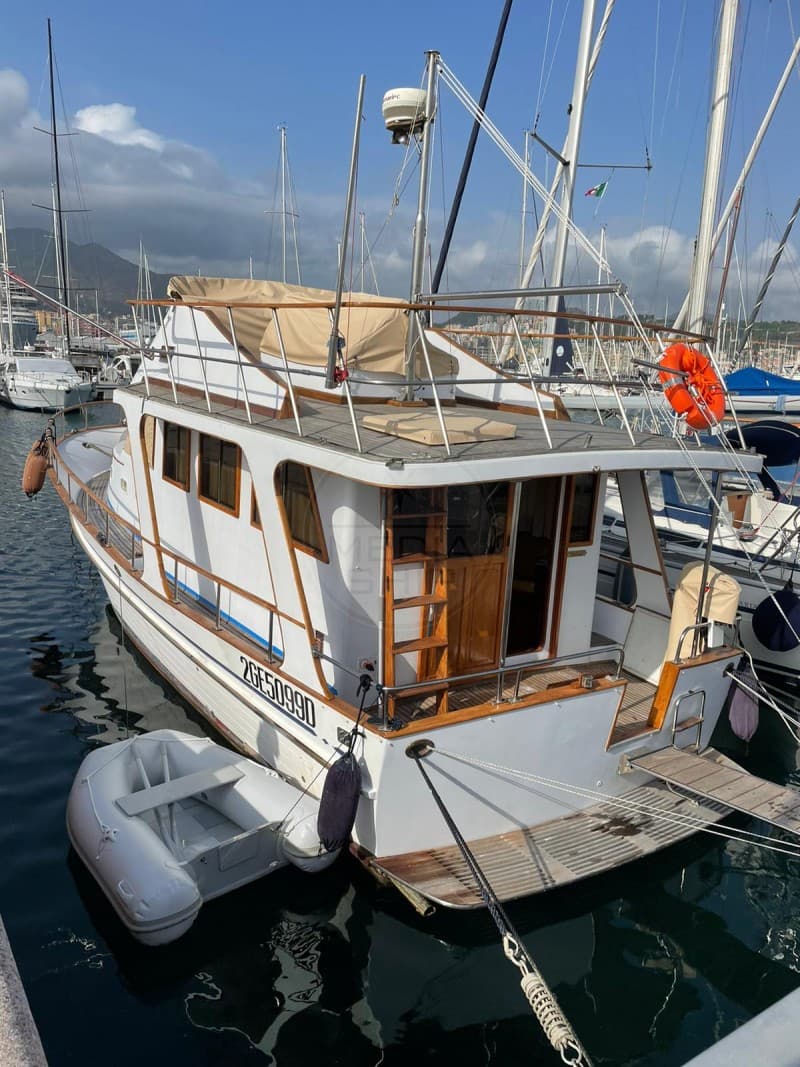 Hershine Marine Hershine 37 - Deck View Hershine Marine Hershine 37 - Deck View