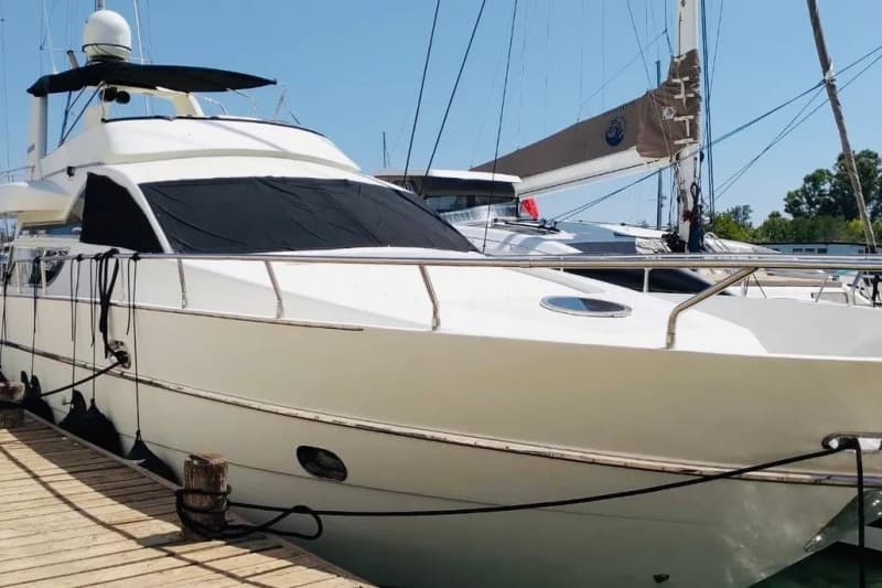 Antago 62 - Detail View 1 Antago 62 - Detail View 1