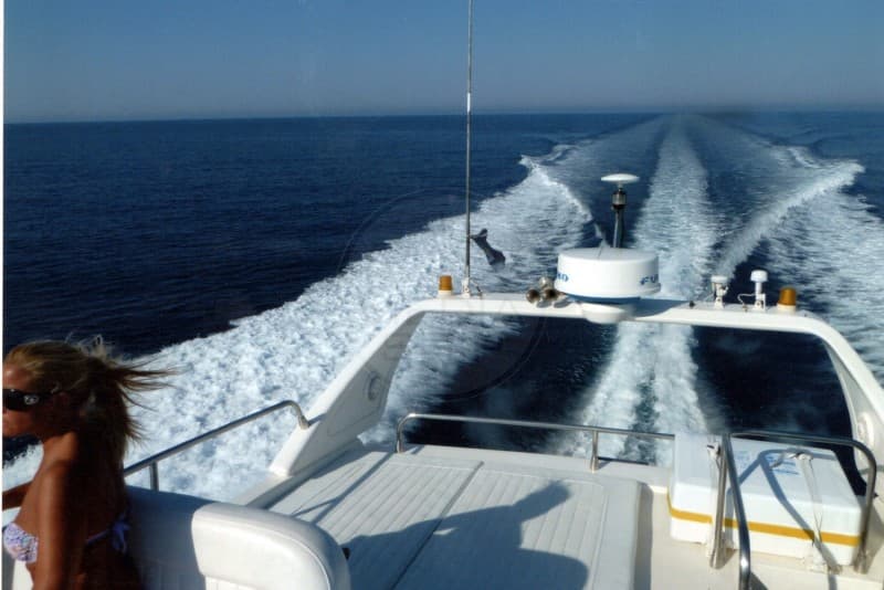 Azimut 43 - Interior View Azimut 43 - Interior View