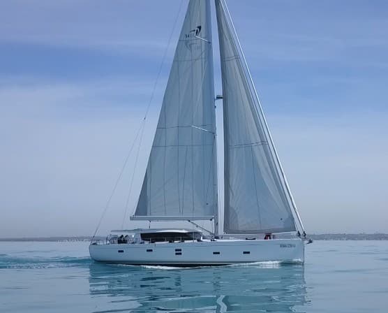 Moody 54 Ds - Detail View 1 Moody 54 Ds - Detail View 1