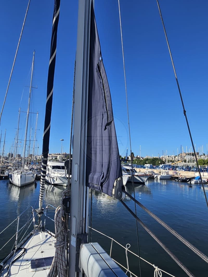 Jeanneau SUN ODYSSEY 42.2 used - hero image 11