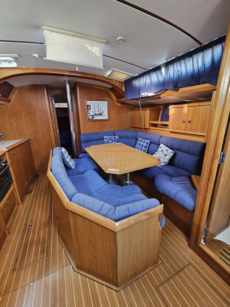 Jeanneau SUN ODYSSEY 42.2 used - hero image 13