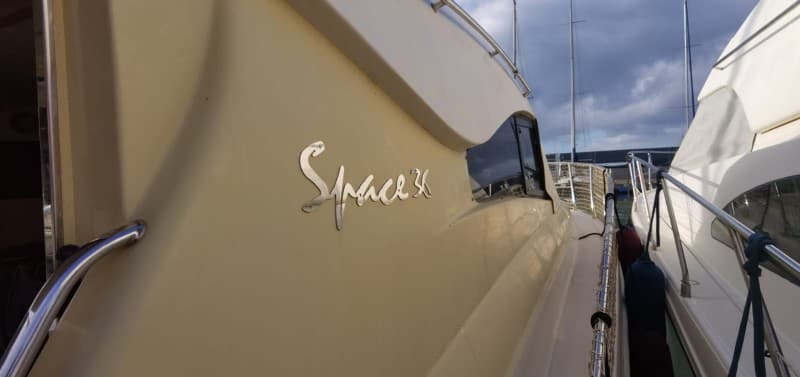 Cantieri Di Livorno Space 36 Fly usato - foto hero 7
