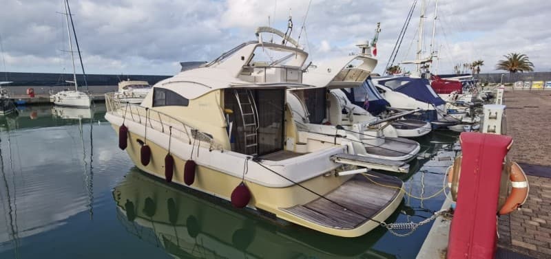 Cantieri Di Livorno Space 36 Fly usato - dettaglio 1
