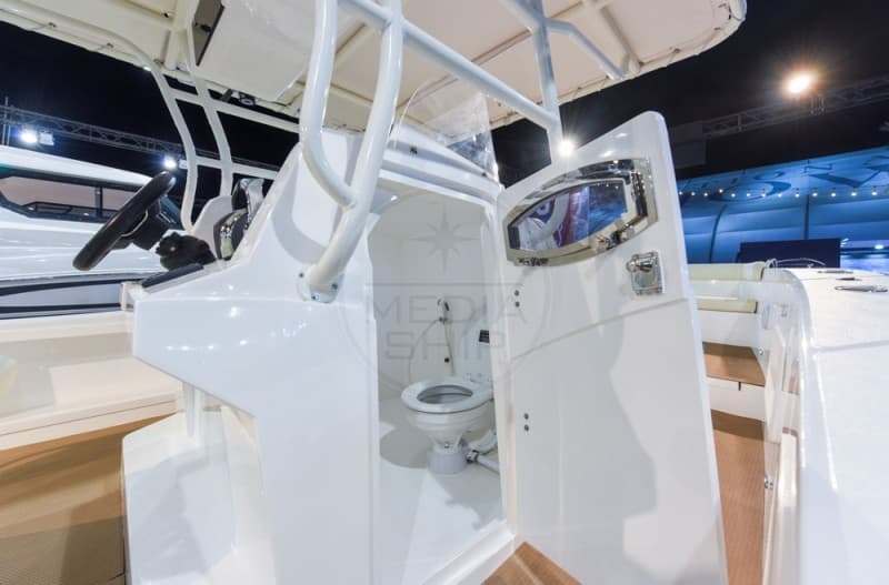 Gulf Craft Silvercat 34 Cc usato - foto hero 9